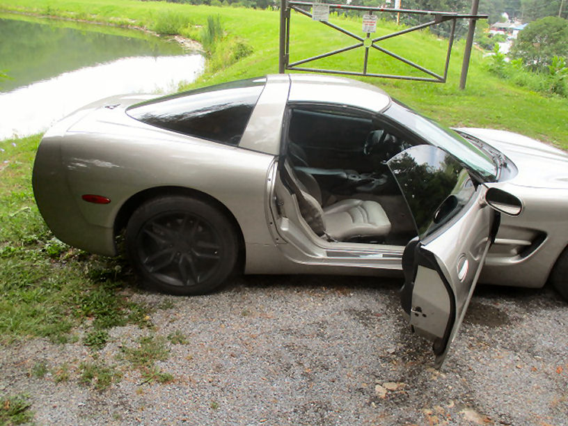 2001 Chevrolet Corvette Base - Photo 14