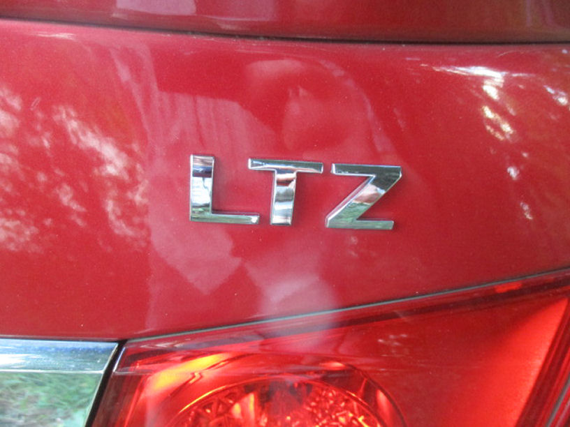 2011 Chevrolet Cruze LTZ - Photo 14