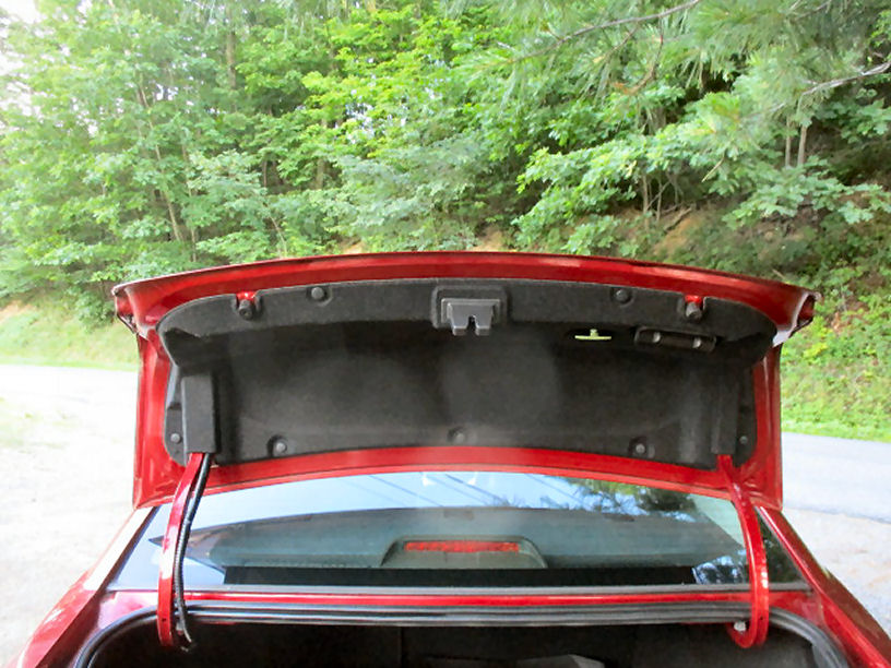 2011 Chevrolet Cruze LTZ - Photo 9