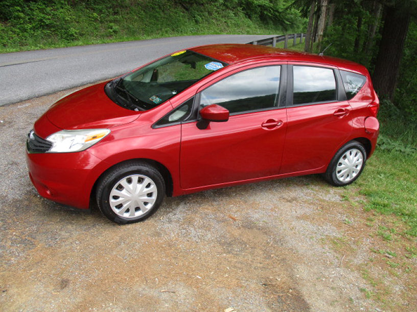 2015 Nissan Versa Note's photo